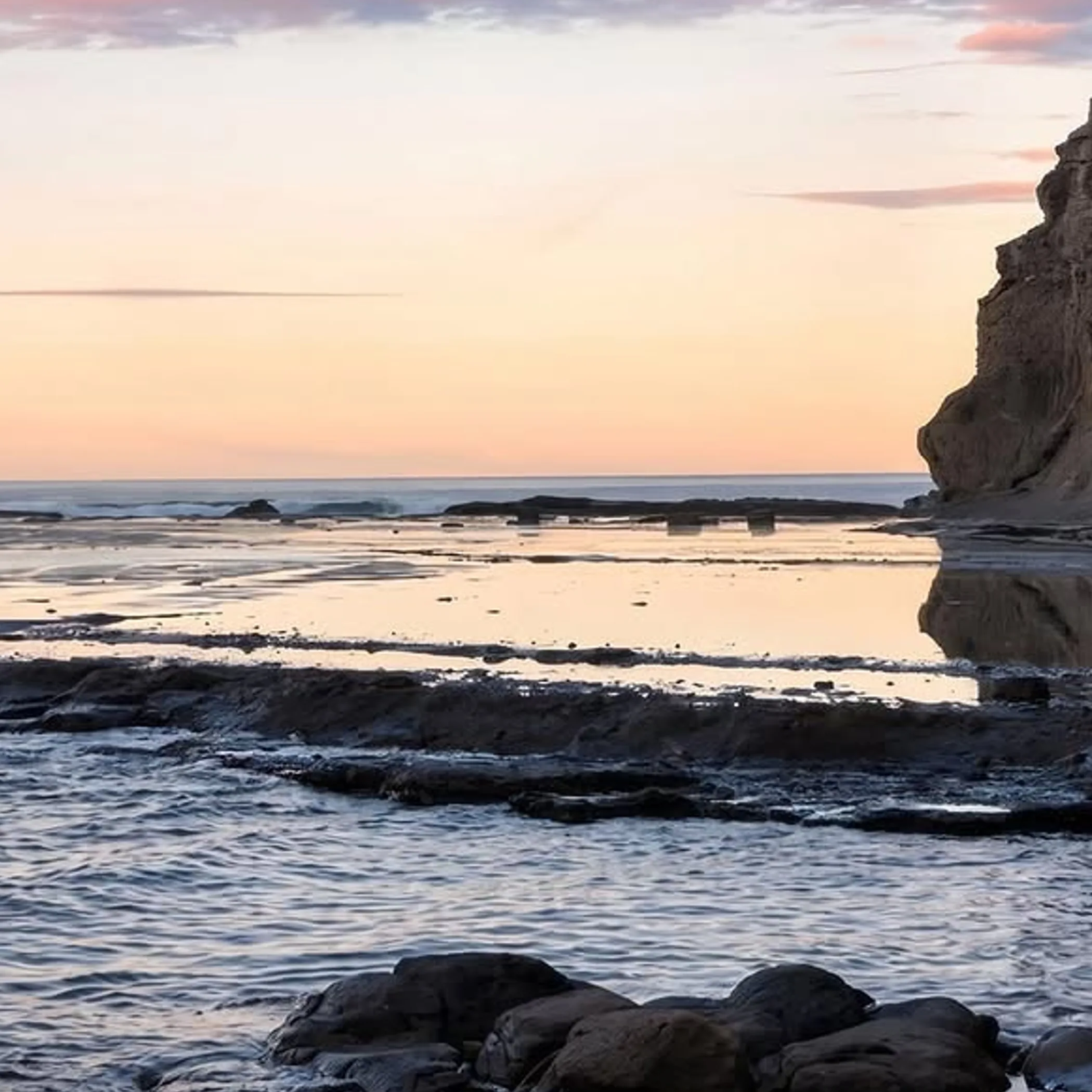 coastal walking trail environment